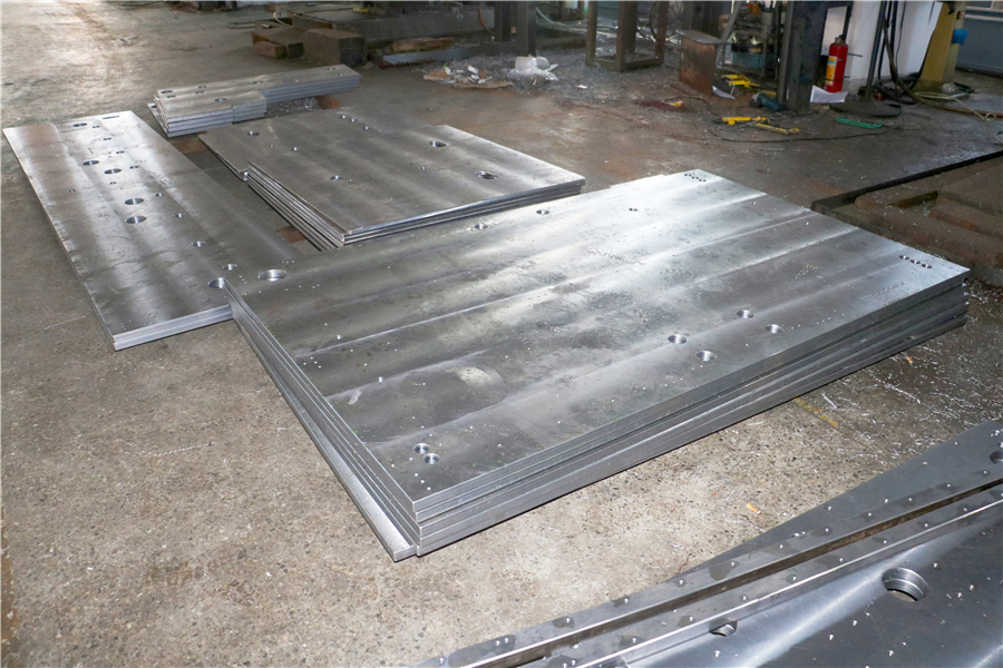 6035, 8035 Gantry Machining Center (2).jpg